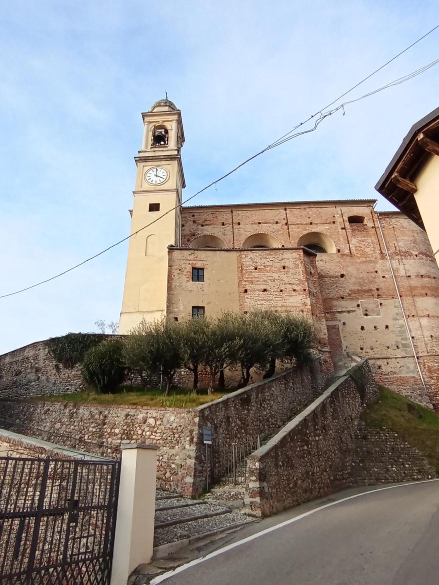 Casa Valletta Mezzomerico ภายนอก รูปภาพ